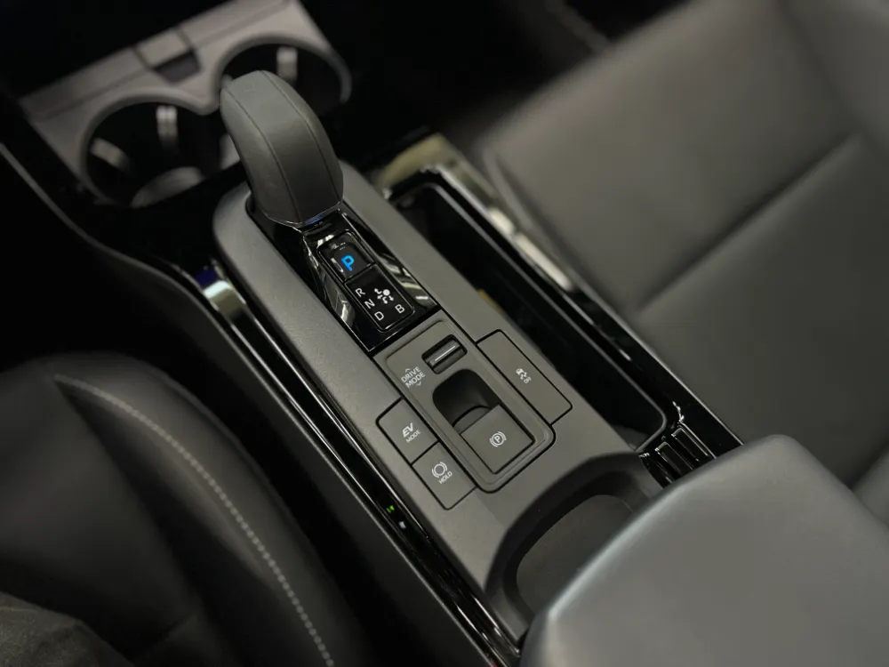 2023 toyota prius hybrid limited silver 17